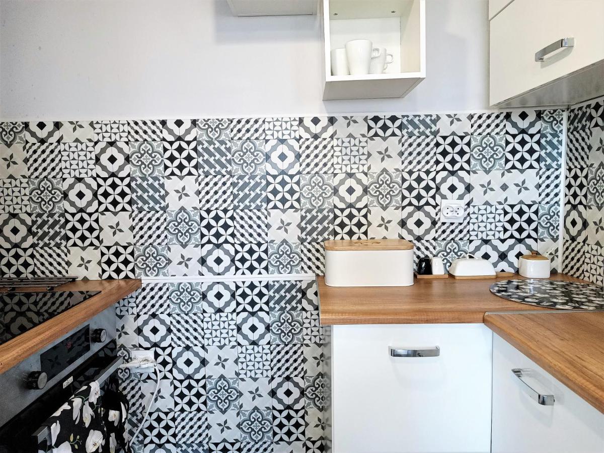 Bursztynowy Apartament تارنوفسكي غوره المظهر الخارجي الصورة